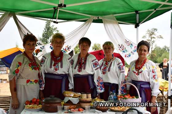 На Кіровоградщині відбувся благодійний концерт на підтримку ЗСУ (ФОТО)